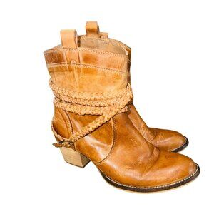 Dingo Twisted Sister Womens 10 Tan Leather Western Cowgirl Boots Braided Straps